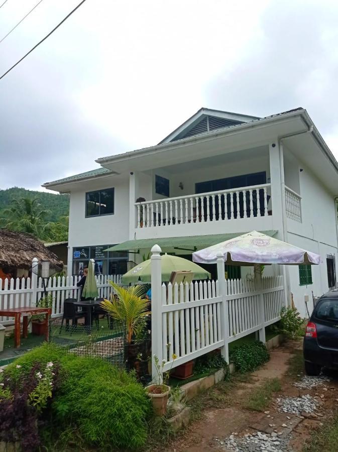 Les Forbans Selfcatering Apartment Takamaka Dış mekan fotoğraf