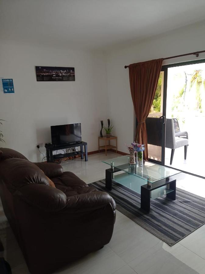 Les Forbans Selfcatering Apartment Takamaka Dış mekan fotoğraf