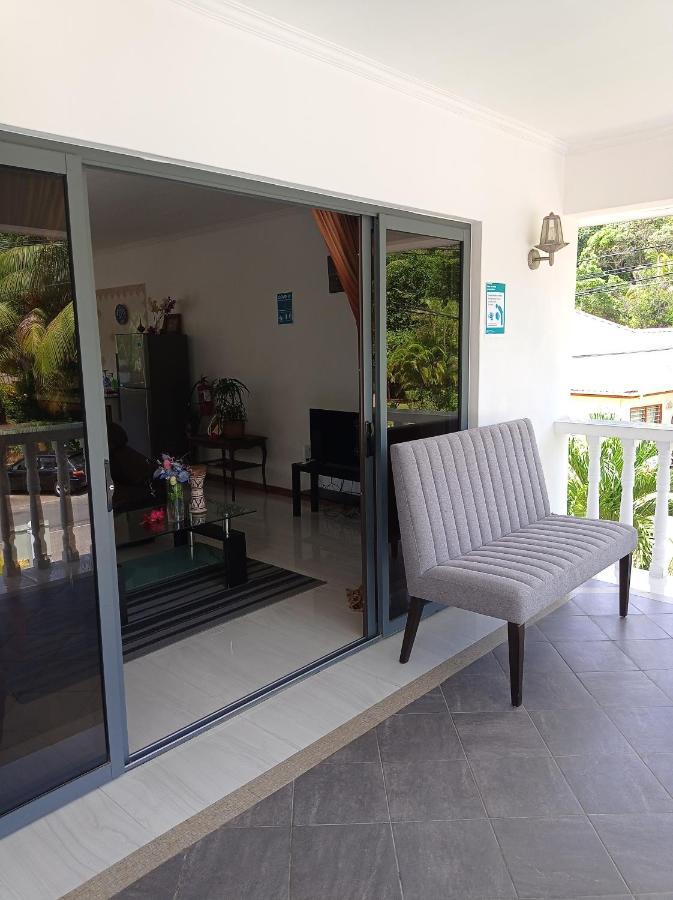 Les Forbans Selfcatering Apartment Takamaka Dış mekan fotoğraf