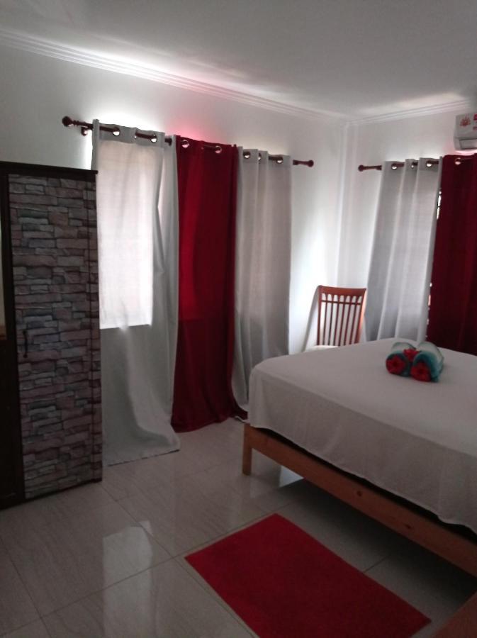Les Forbans Selfcatering Apartment Takamaka Dış mekan fotoğraf