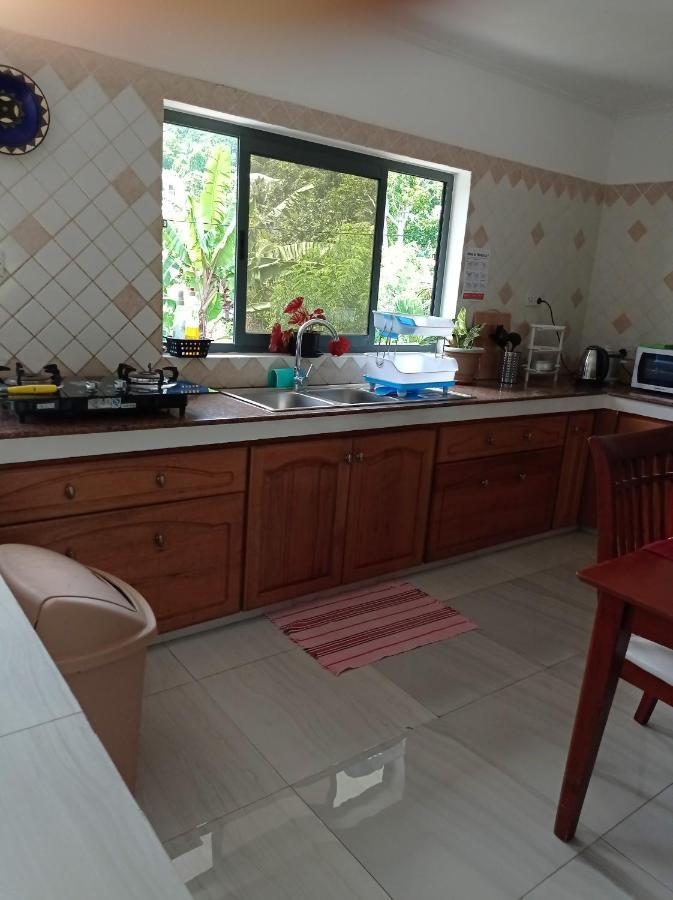 Les Forbans Selfcatering Apartment Takamaka Dış mekan fotoğraf