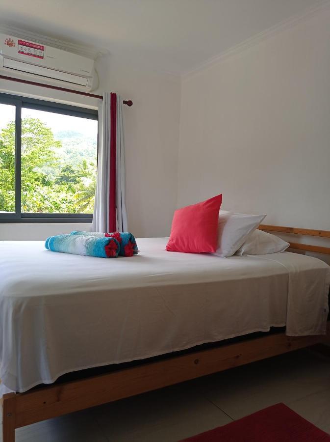 Les Forbans Selfcatering Apartment Takamaka Dış mekan fotoğraf