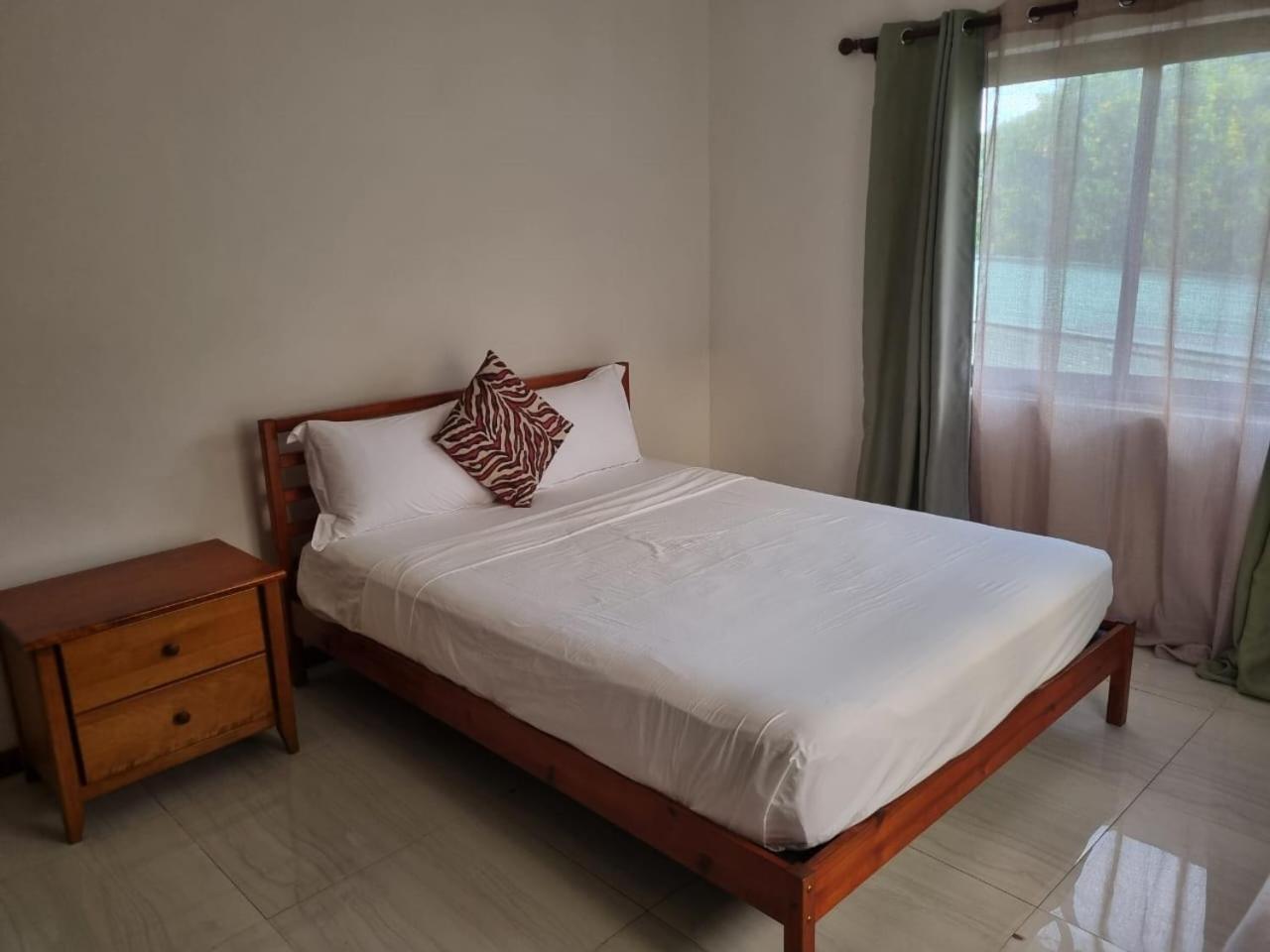 Les Forbans Selfcatering Apartment Takamaka Dış mekan fotoğraf